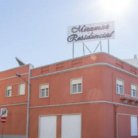 Готель Residencial Miramar Куартейра Екстер'єр фото